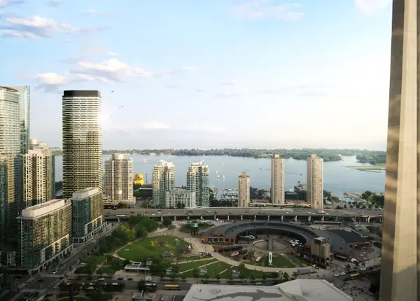 200 Queens Quay W, Toronto, ON M5J