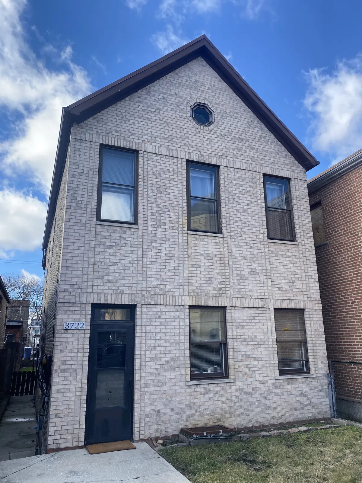 3722 S Union Ave, Chicago, IL 60609