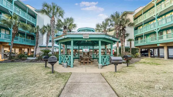 952 W Beach Blvd, Gulf Shores, AL 36542
