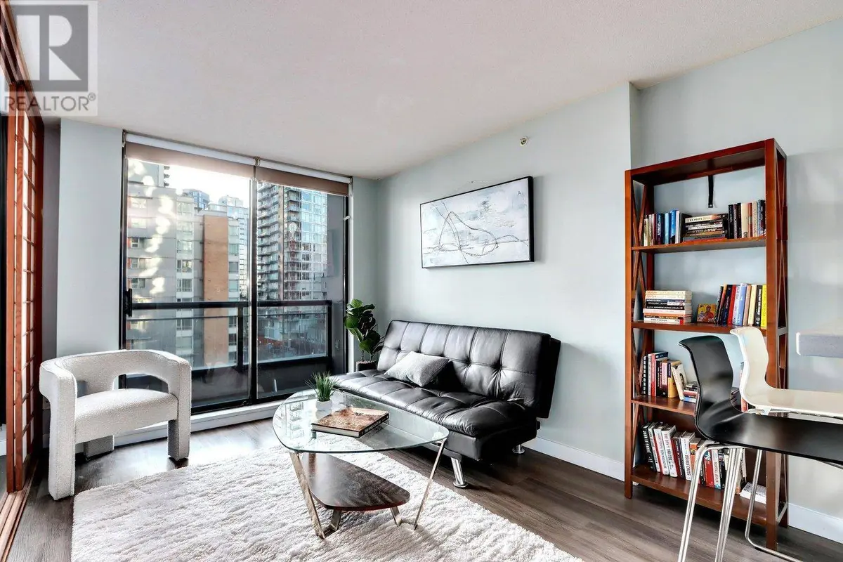 1295 Richards St #706, Vancouver, BC V6B 1B7
