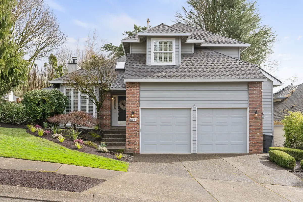 13819 Provincial Hill Dr, Lake Oswego, OR 97035