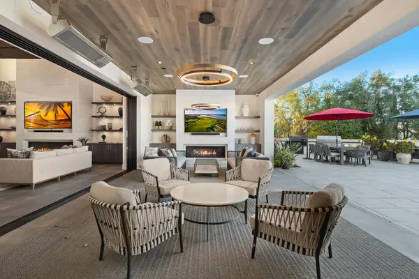 8022 Entrada de Luz E, San Diego, CA 92127