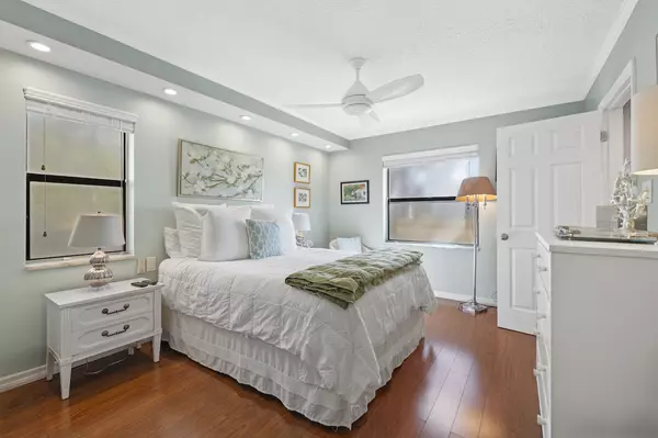 Lake Worth Beach, FL 33467,7202 Golf Colony Ct #101