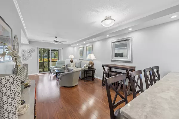 Lake Worth Beach, FL 33467,7202 Golf Colony Ct #101