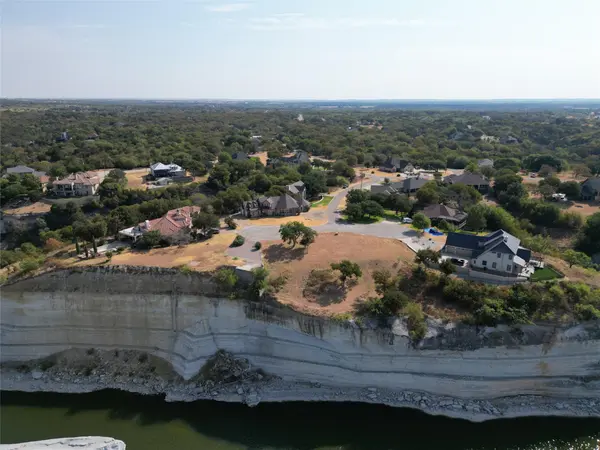 1233 Overlook Court, Whitney, TX 76692