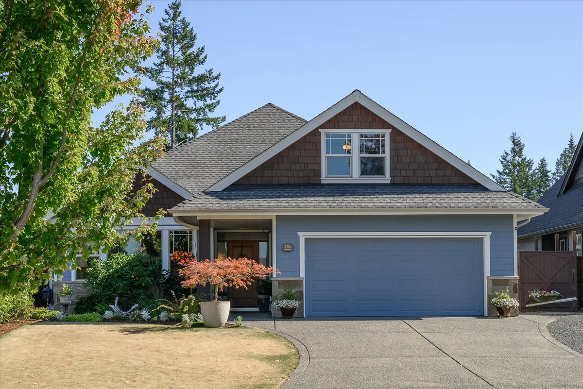 766 Fairwind Ave, Parksville, BC V9P 1B2