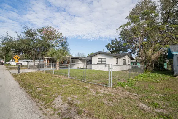 2418 Kiwanis Ave, Lakeland, FL 33801