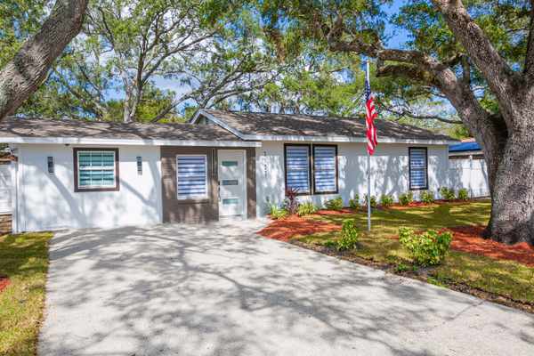 3123 W Napoleon Ave, Tampa, FL 33611