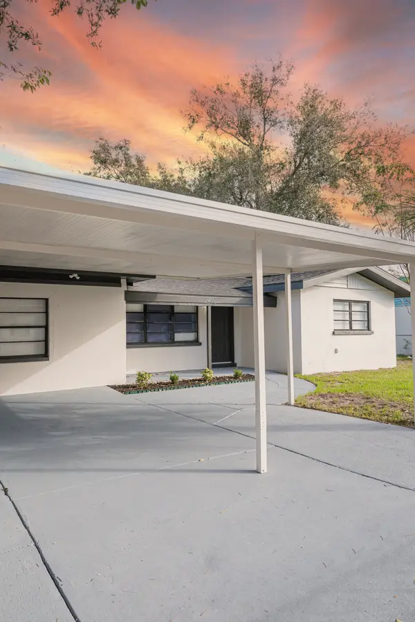 2418 Kiwanis Ave, Lakeland, FL 33801