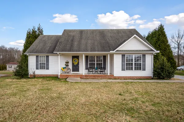 223 Greenwood Dr, Smithville, TN 37166