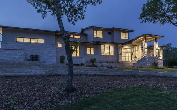 9116 Camelback Dr, Austin, TX 78733