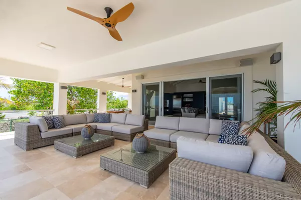 The Valley,,1 Lockrum Way