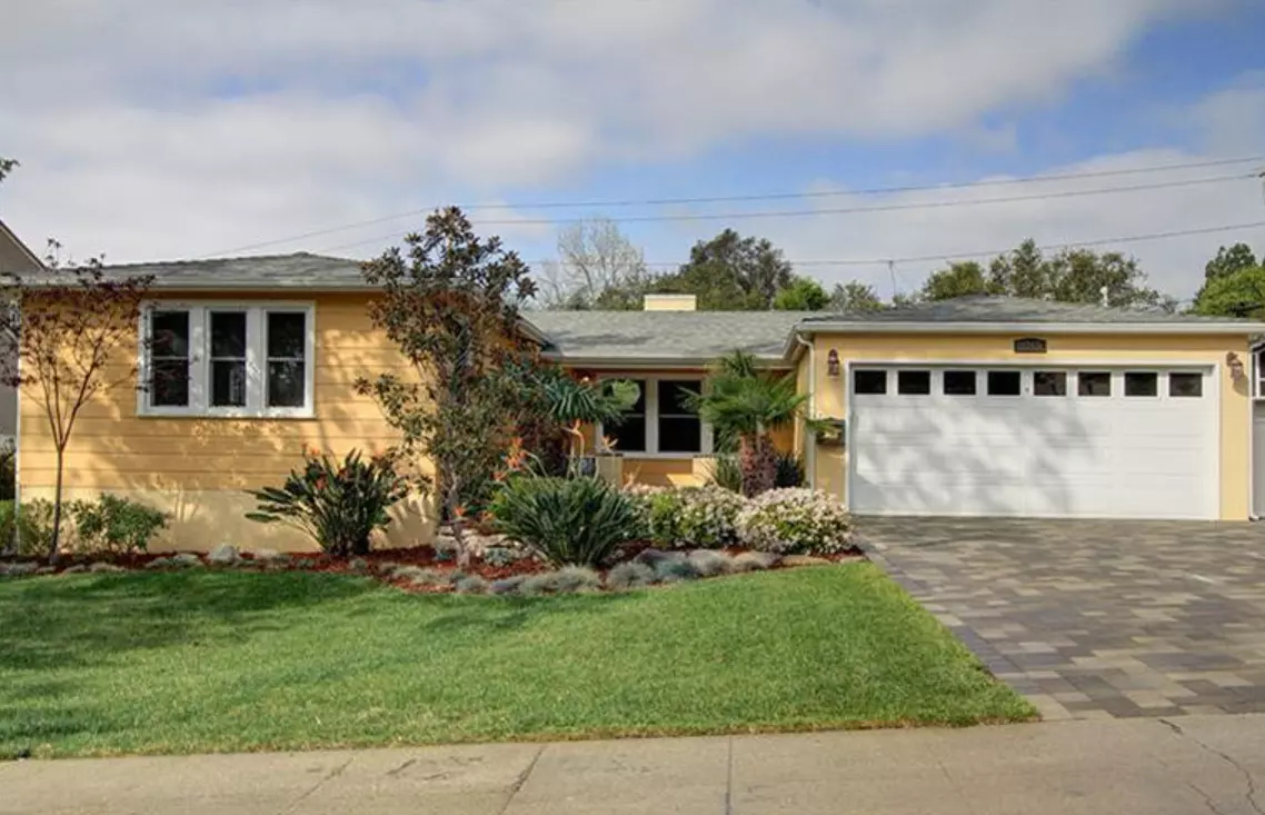 Altadena, CA 91001,2165 Grand Oaks Ave