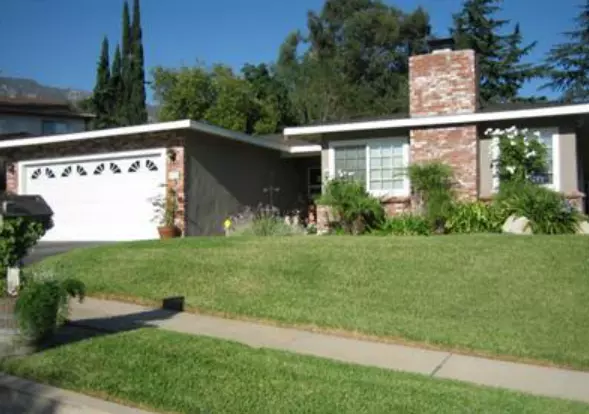 La Crescenta, CA 91214,9328 Belvoir Ave