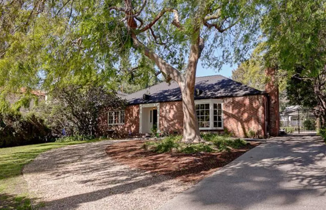 Altadena, CA 91001,1351 New York Dr