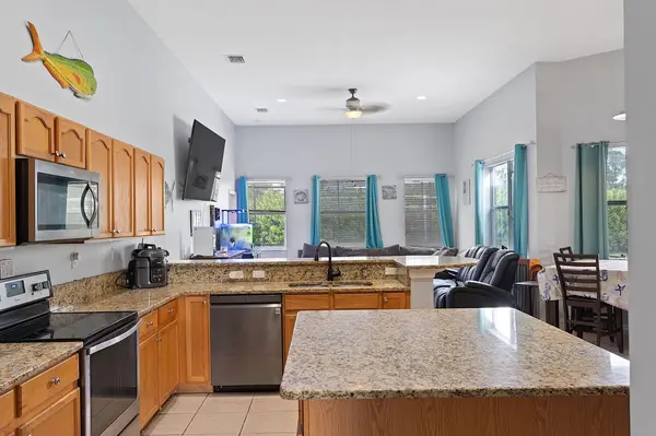 17975 83rd Pl N, Loxahatchee, FL 33470