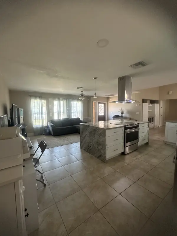 5656 Lochness Ct, North Fort Myers, FL 33903