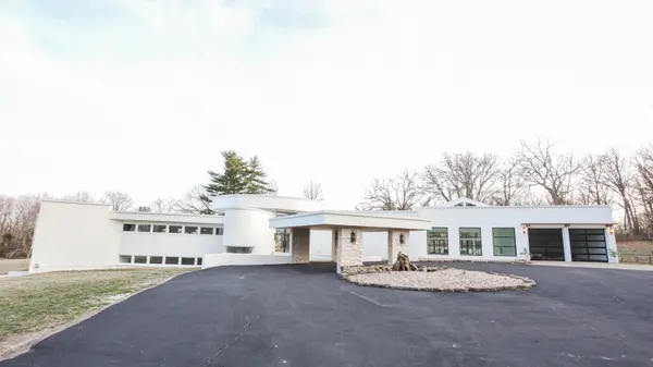 12070 Country Club Dr, Rolla, MO 65401