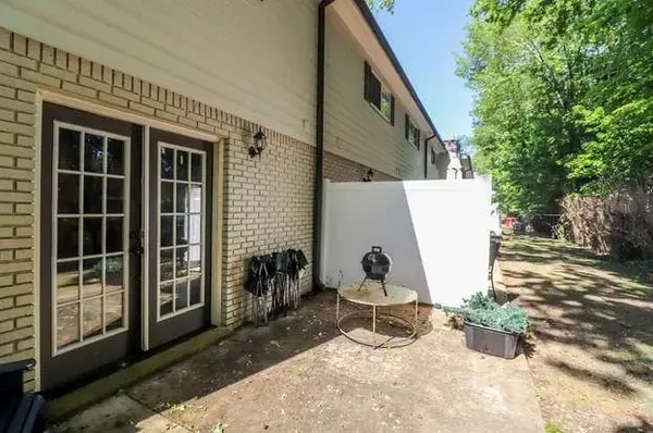1802 Jackson Ave W #12, Oxford, MS 38655