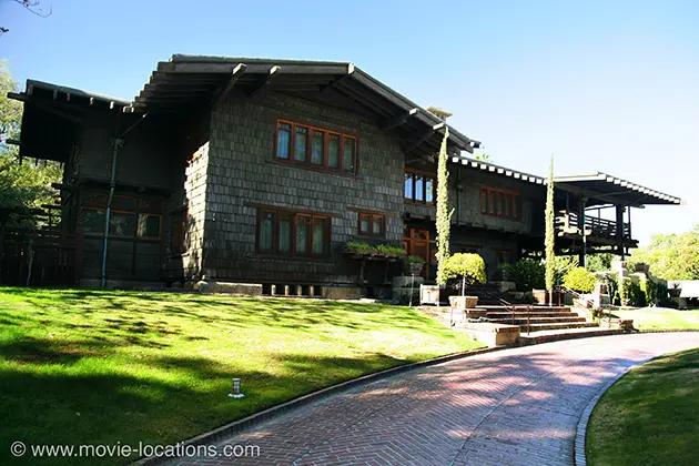 1640 Riverside Dr, Hill Valley, CA 92508