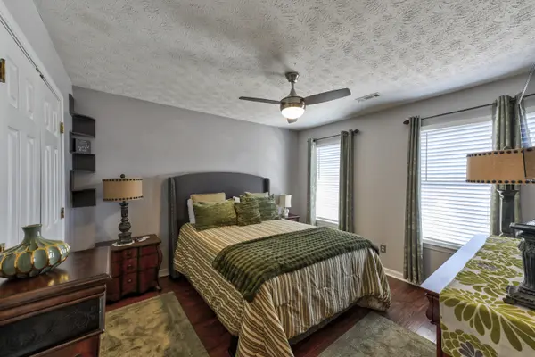 5795 Pecan Grv, Ellenwood, GA 30294