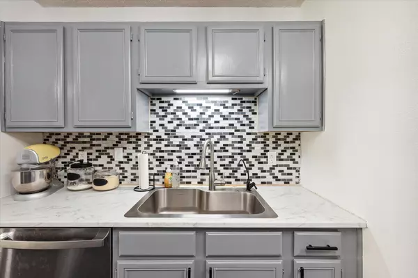 San Antonio, TX 78244,7459 Radford Trl