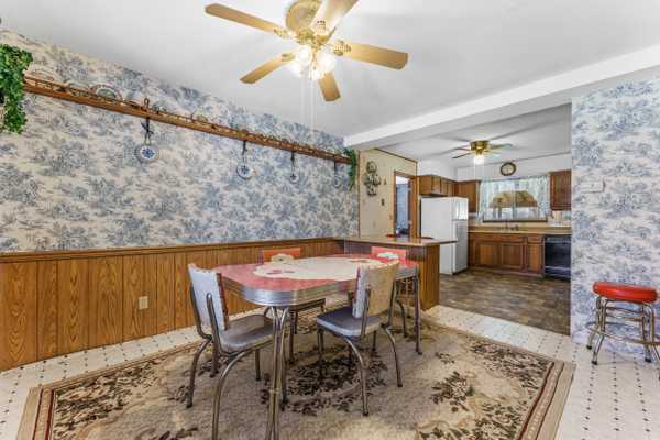 3023 High Hill Rd, West Middlesex, PA 16159