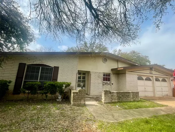 7414 Pipers Creek St, San Antonio, TX 78251