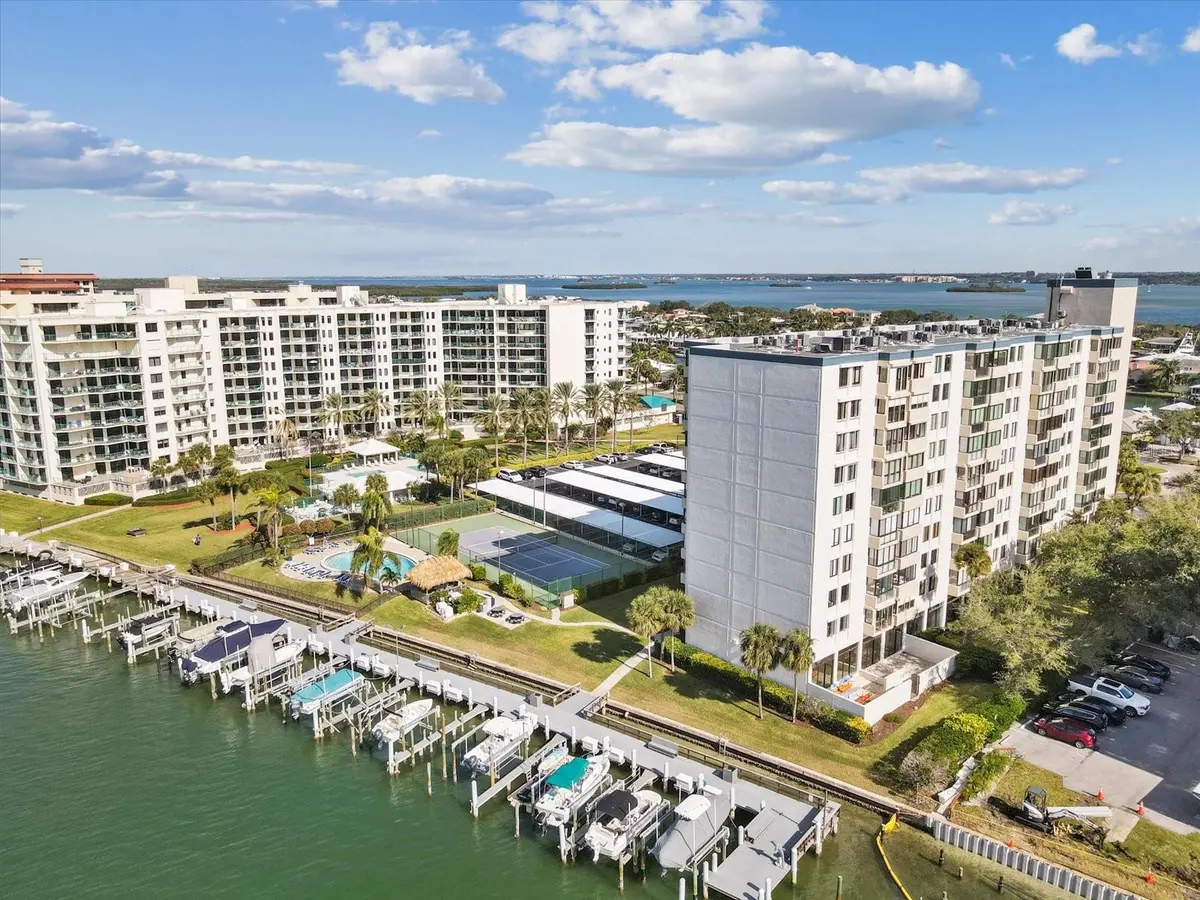 660 ISLAND WAY Unit #208, Clearwater, FL 33767