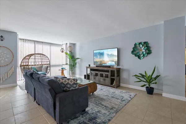 660 ISLAND WAY Unit #208, Clearwater, FL 33767