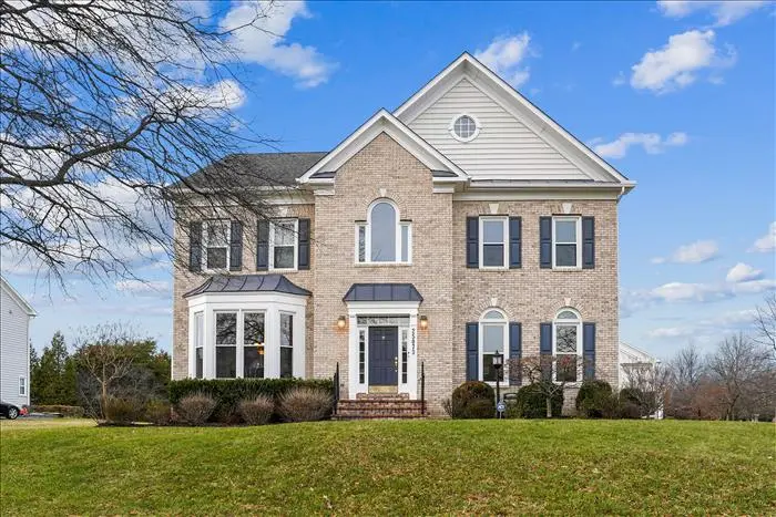 25073 Gazelle Ct, Chantilly, VA 20152