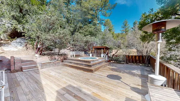 25110 CA-243, Idyllwild, CA 92549