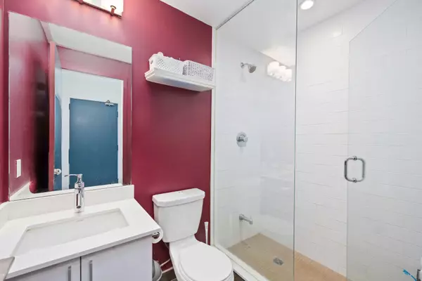 Toronto, ON,20 Bruyeres Mews #2005