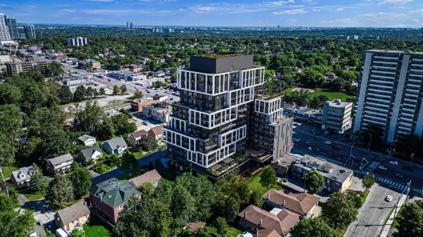 6080 Yonge St, Toronto, ON M2M 3W6