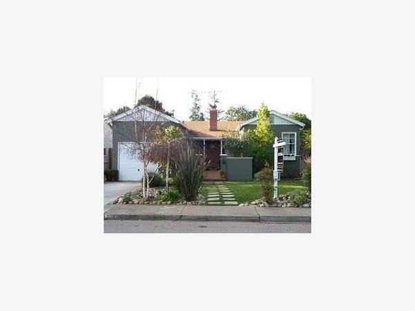 119 Haight St, Menlo Park, CA 94025