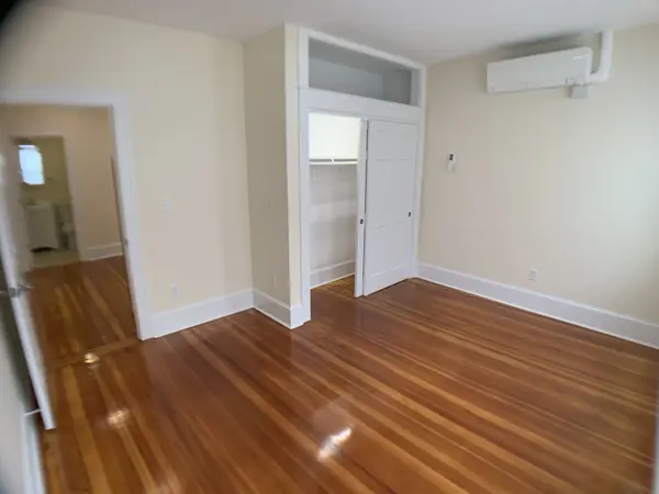 9 Seaverns Ave #2R, Jamaica Plain, MA 02130