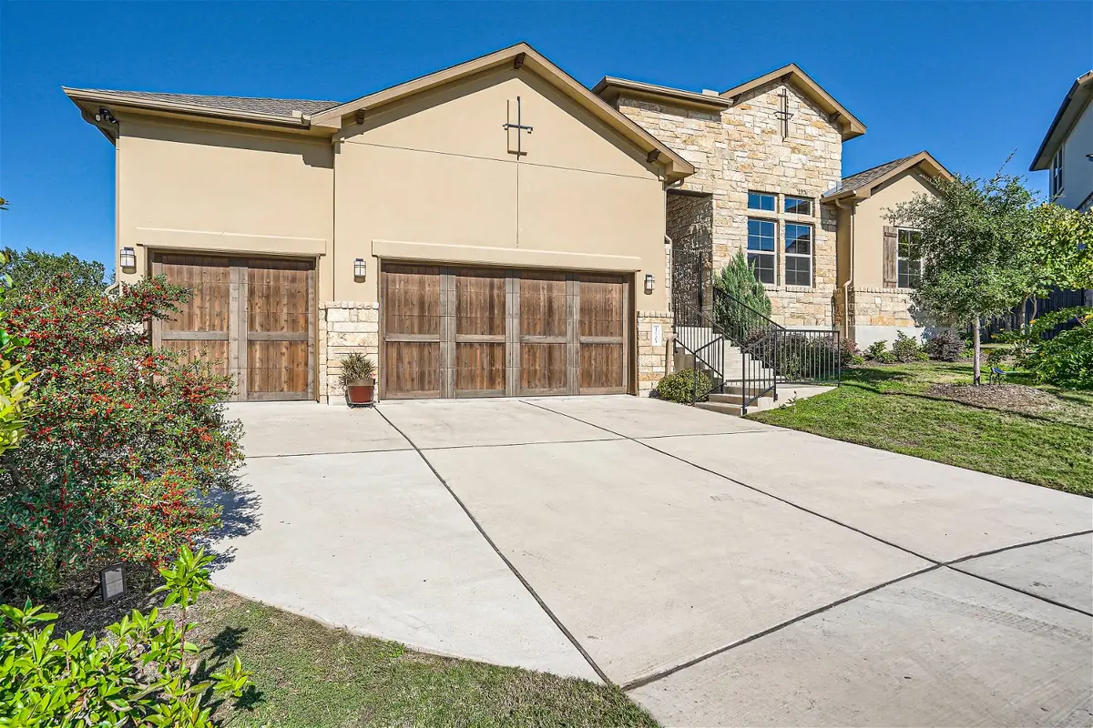 12701 Veronese Dr, Austin, TX 78739