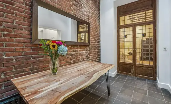 50 E 80th St #2AB, New York, NY 10075