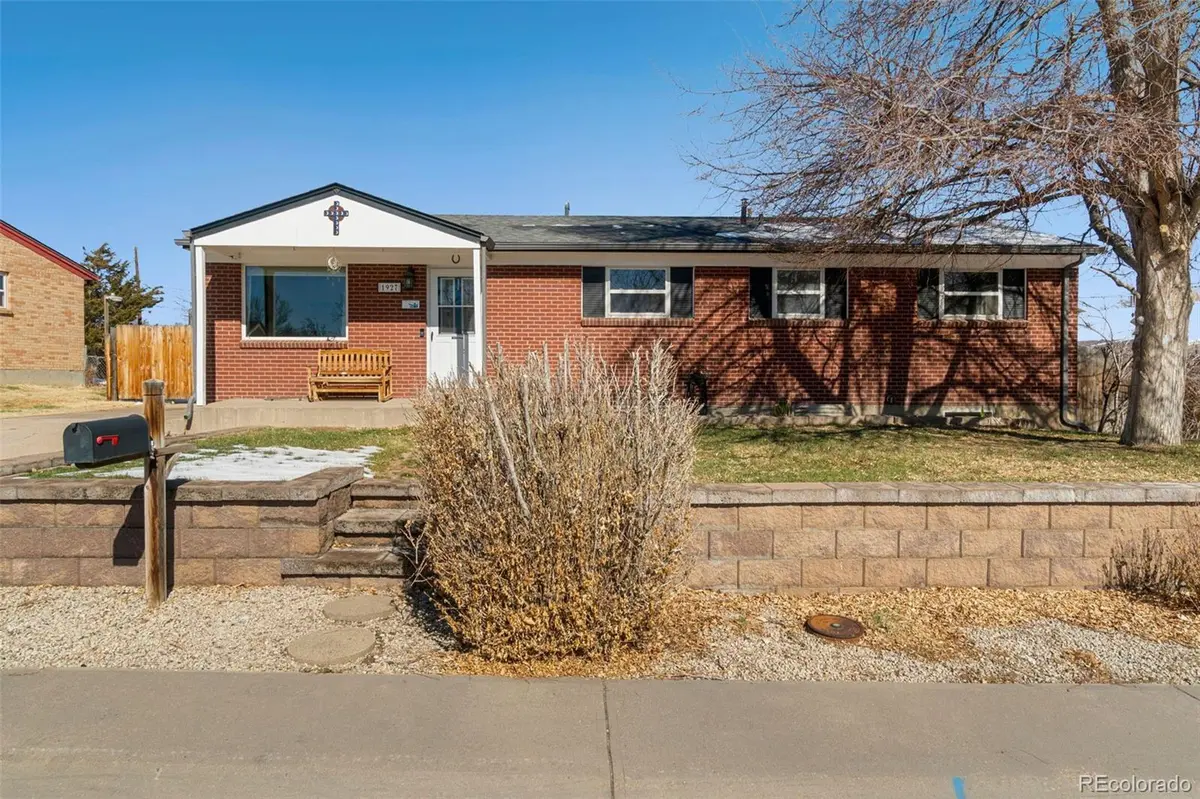 1927 E 117th Way, Northglenn, CO 80233