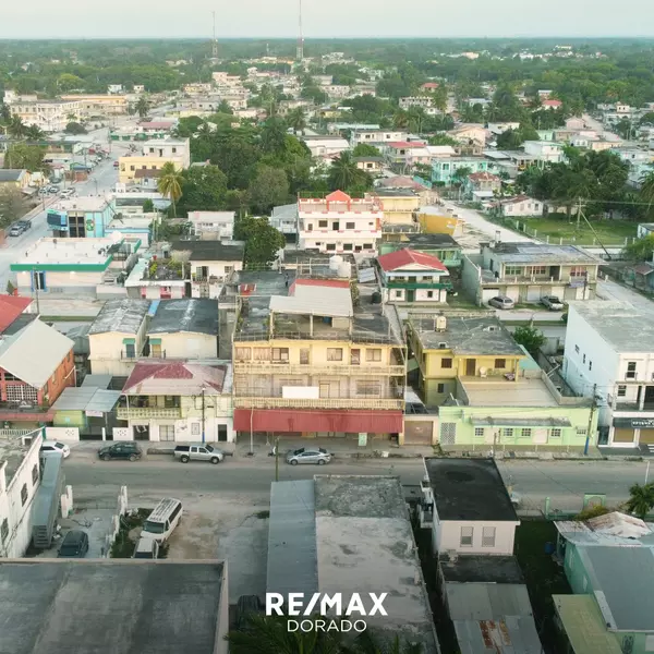 Commercial Property Corozal Town 4th Avenue: 1of1 Amazing Deal