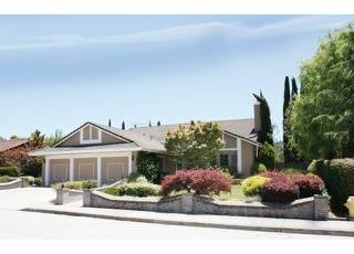 166 Fleetwood Dr, San Carlos, CA 94070