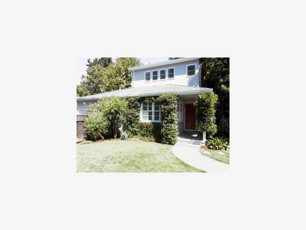 355 Barton Way, Menlo Park, CA 94025