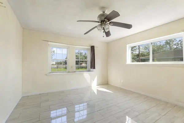 11111 Lilleux Rd, Houston, TX 77067