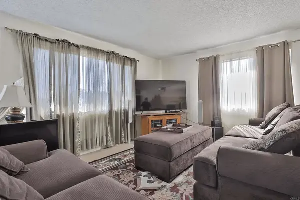 4873 Clearview Way, La Mesa, CA 91942