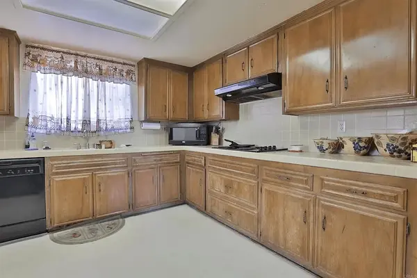 4873 Clearview Way, La Mesa, CA 91942