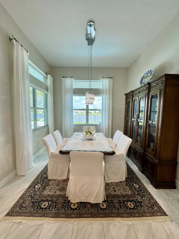 6402 Esprit Way, Boynton Beach, FL 33437