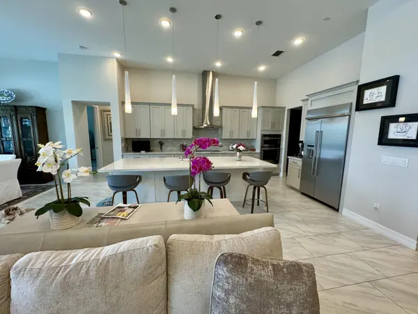6402 Esprit Way, Boynton Beach, FL 33437