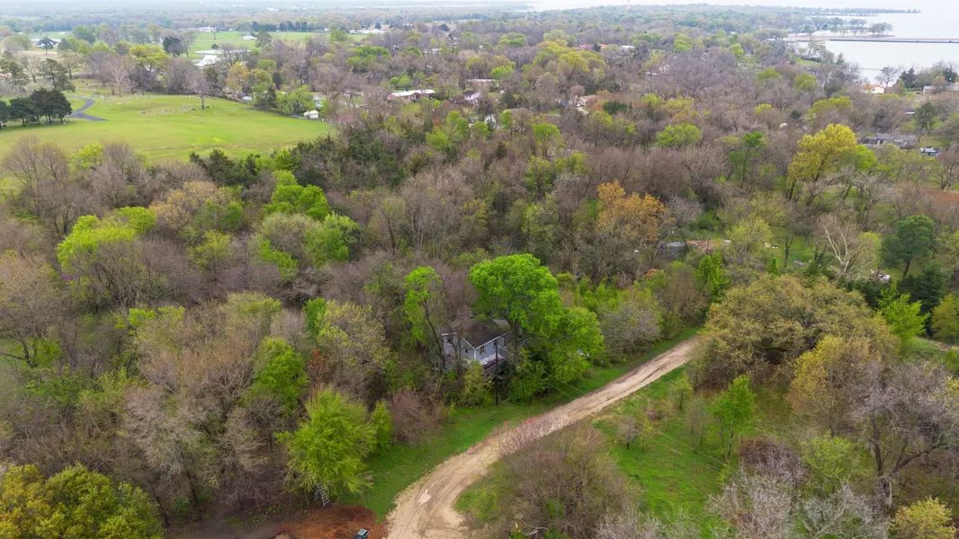4257 Shadow Ln, Lone Oak, TX 75453