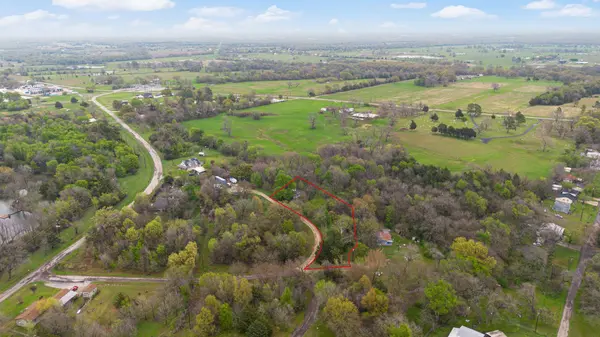 4257 Shadow Ln, Lone Oak, TX 75453