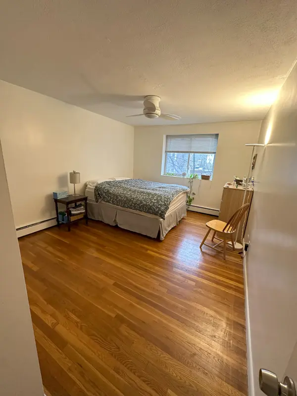 171 South St #15B, Jamaica Plain, MA 02130